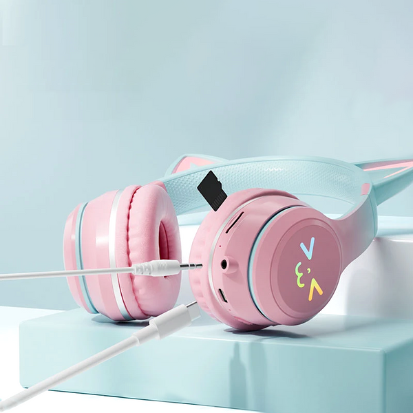 Cat Ears Colorful Glow Wireless Headset (3 Color Combinations)