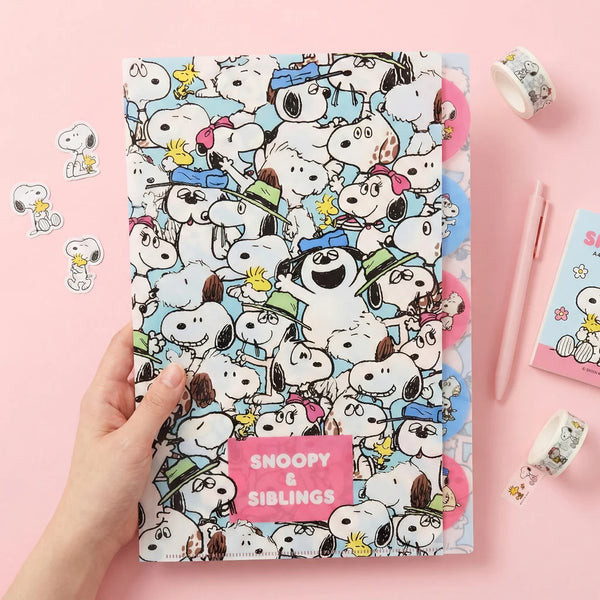 Peanuts Snoopy A4 Folder With Dividers - Siblings Collage