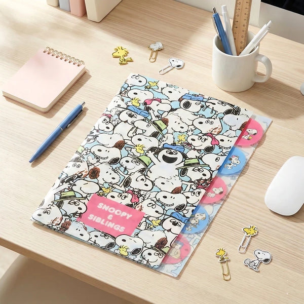 Peanuts Snoopy A4 Folder With Dividers - Siblings Collage