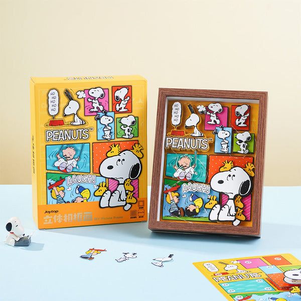 Peanuts Snoopy DIY Display