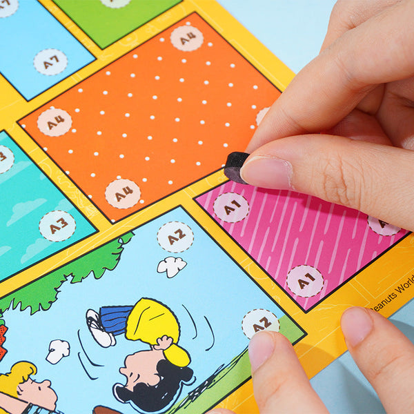 Peanuts Snoopy DIY Display