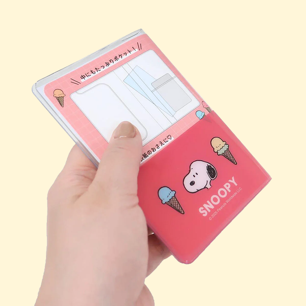 Peanuts Snoopy Passport Cover - Snoopy