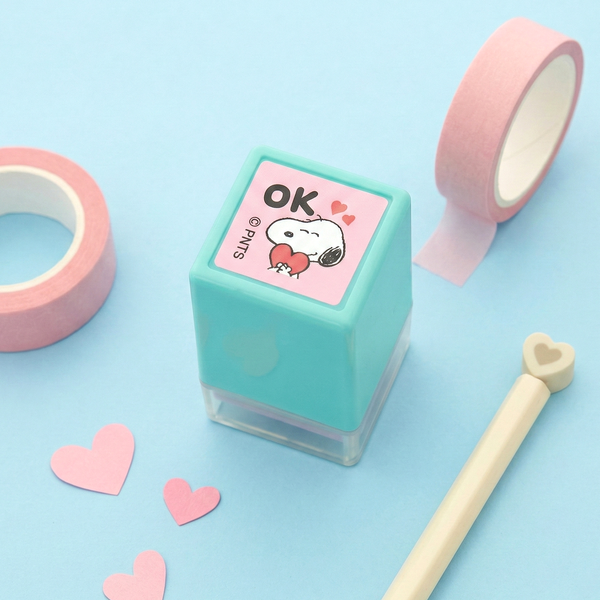 Peanuts Snoopy Pre-Inked Character Stamps