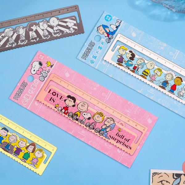 Peanuts Snoopy Die-Cut Bookmark Ruler