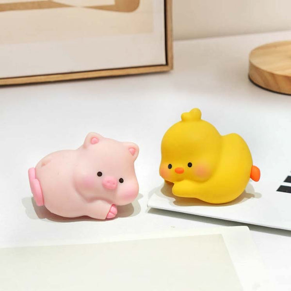 Sweet Wink Cuddle Cling Critters