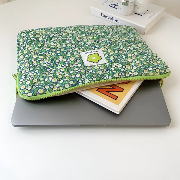 Floral Pattern Laptop Sleeve