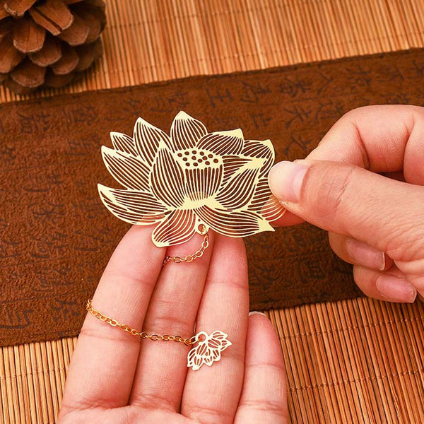 Golden Autumn Leaf Bookmark