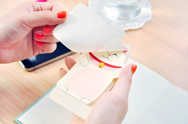 Maneki Neko Sticky Memo Pad