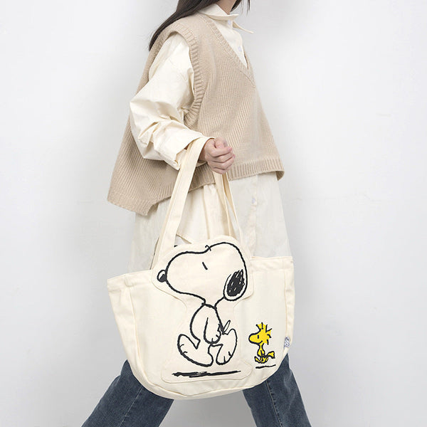 Peanuts Snoopy Canvas Daily Tote