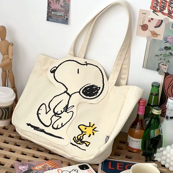Peanuts Snoopy Canvas Daily Tote