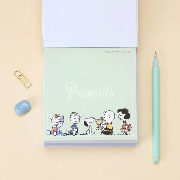 Peanuts Snoopy Square Memo Pad - Snoopy & Friends