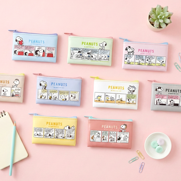 Peanuts Snoopy Travel Pouch - Limited Comic Strip Edition - Surprise Color