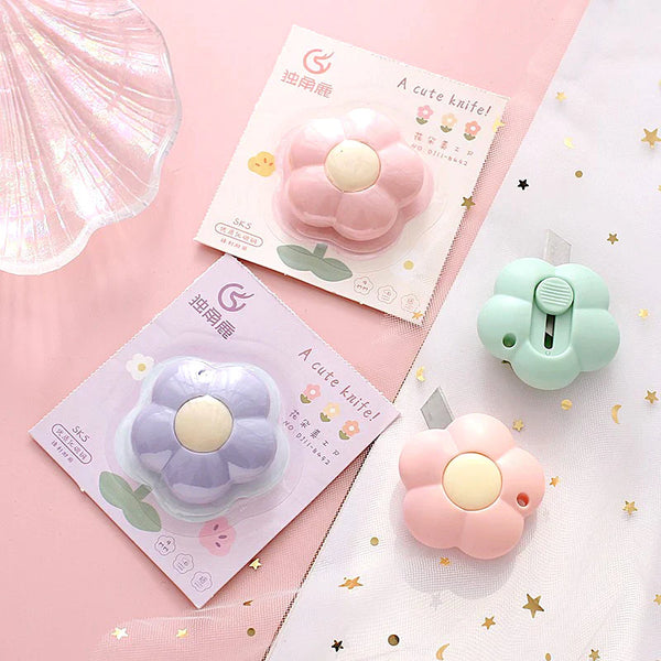 Retro Flower Paper Cutter