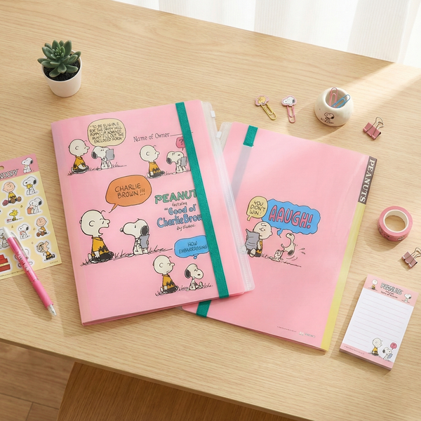 Sun-Star Peanuts Snoopy Clear Book - A4 - Pink - Limited Comics Edition