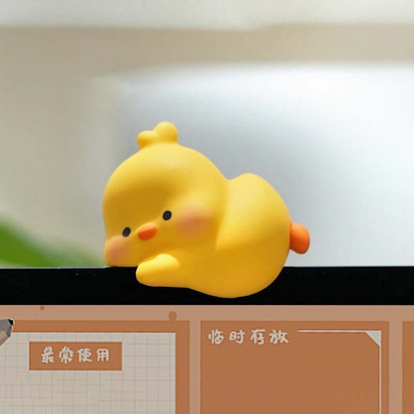 Sweet Wink Cuddle Cling Critters